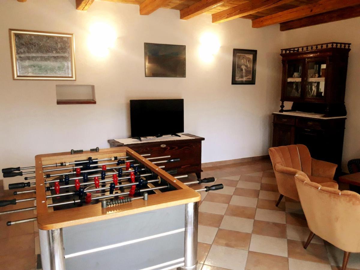 Casa Istriana Nona Pina Villa Kastelir Ngoại thất bức ảnh